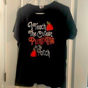 I Teach the Cutest Pumpkins in the Patch Teacher T-shirt XL women's Fall